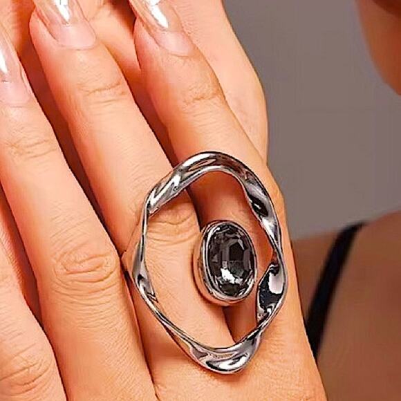 Czech Silver Crumpled Orbit Ring, Geometric Ring, Creative, Big Diamond - Picture 2 of 10